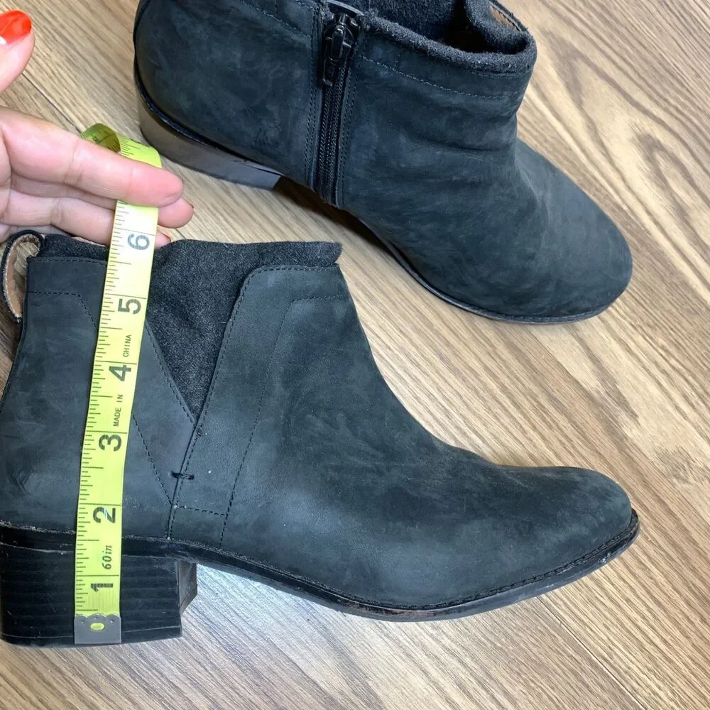 Vionic Joslyn‎ Black Leather Ankle Boots Booties Wool Trim Zip Up Women's Size 9